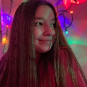 Meet your Posher, Lily